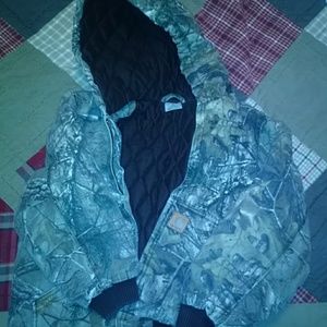 Boys gently worn carhartt out door camo color jack
